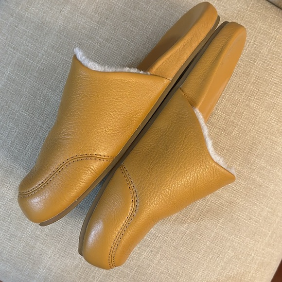 OLUKAI Konea Leather Shearling Lined Mule, 7 - Picture 4 of 11